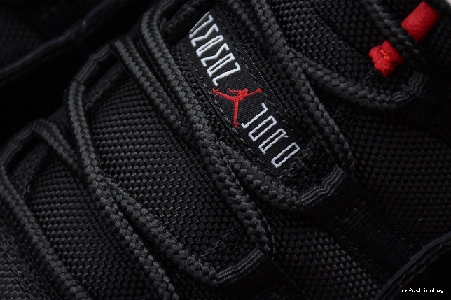 Air Red 11 528895-012  